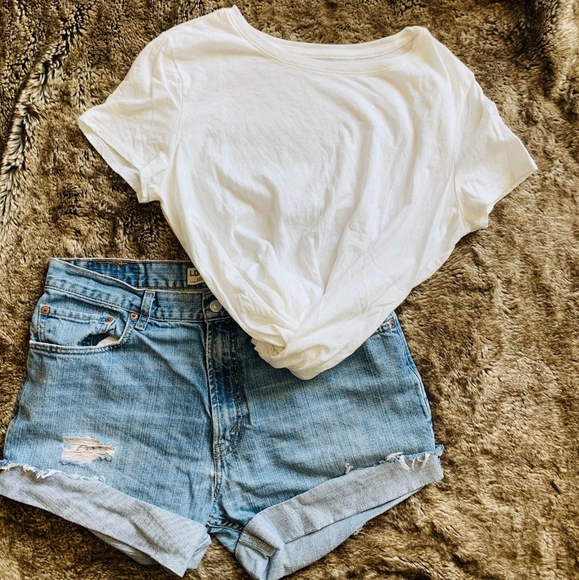 Universal Thread Tops - Universal Thread White T-Shirt